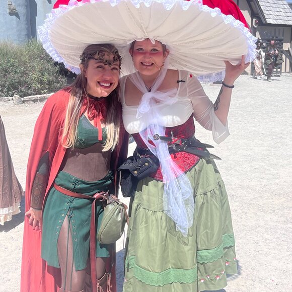 Meet your Posher, Victoria - Picture 5 of 5